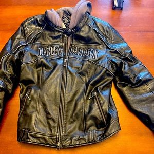 Women’s Harley Davidson lined leather jacket